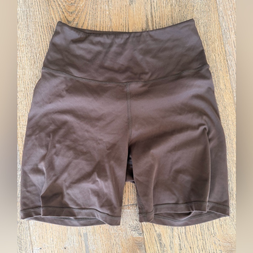 Women's Brown Shorts the drop size medium